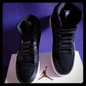"Brand New" Women's Air Jordan Retro